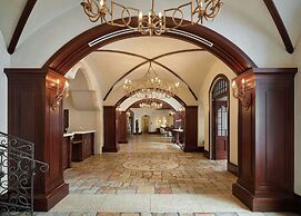 The Lodge at Vail, a RockResort by Vail Resorts