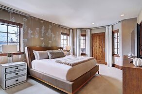 The Lodge at Vail, a RockResort by Vail Resorts