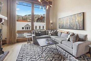 The Lodge at Vail, a RockResort by Vail Resorts