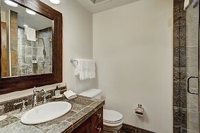 The Lodge at Vail, a RockResort by Vail Resorts