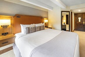The Lodge at Vail, a RockResort by Vail Resorts