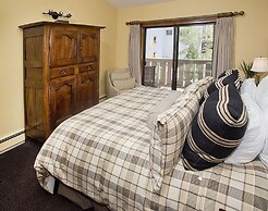 The Lodge at Vail, a RockResort by Vail Resorts