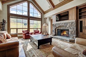 The Lodge at Vail, a RockResort by Vail Resorts