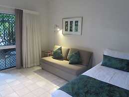 Lazy Lizard Motor Inn