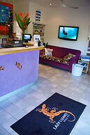 Lazy Lizard Motor Inn