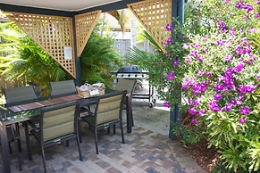 Lazy Lizard Motor Inn