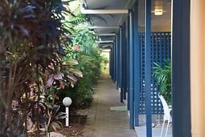 Lazy Lizard Motor Inn