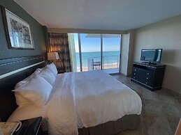 Radisson Suite Hotel Oceanfront