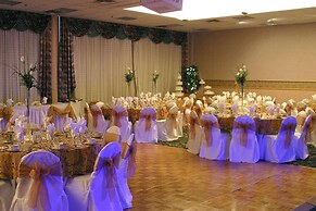 Radisson Suite Hotel Oceanfront