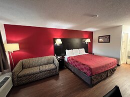 Econo Lodge Inn & Suites I-20, exit 73