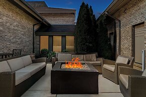 Best Western Okemos/East Lansing Hotel & Suites