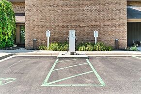 Best Western Okemos/East Lansing Hotel & Suites