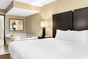 Best Western Okemos/East Lansing Hotel & Suites