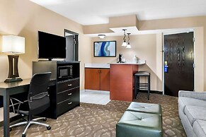 Best Western Okemos/East Lansing Hotel & Suites