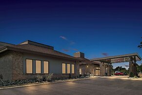 Best Western Okemos/East Lansing Hotel & Suites
