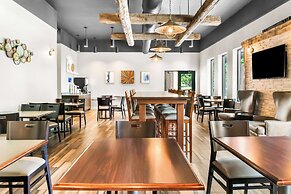 Best Western Okemos/East Lansing Hotel & Suites