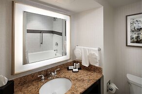 Embassy Suites by Hilton Tysons Corner