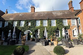 Bush Hotel Farnham