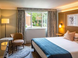 Bush Hotel Farnham