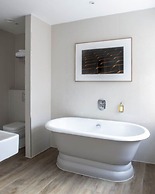 Bush Hotel Farnham