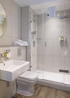 Bush Hotel Farnham