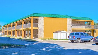 Mayfair Inn