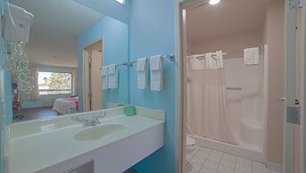 Mayfair Inn