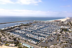 Portofino Hotel & Marina