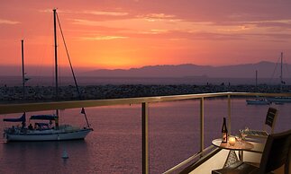 Portofino Hotel & Marina