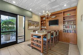 Best Western Plus South Coast Inn