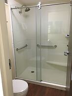 Best Western Plus South Coast Inn