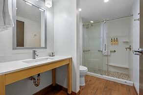 Best Western Plus South Coast Inn
