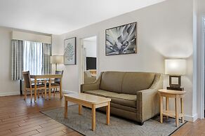 Best Western Plus South Coast Inn