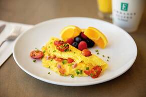 Embassy Suites by Hilton Tampa Airport Westshore