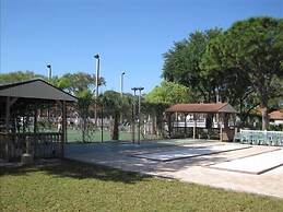 Shorewalk Vacation Villas