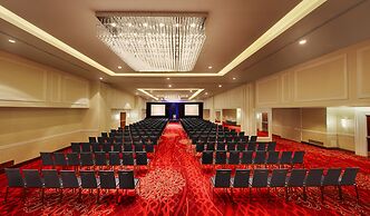 Pinnacle Hotel Harbourfront