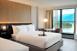 Pinnacle Hotel Harbourfront