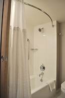 Pinnacle Hotel Harbourfront