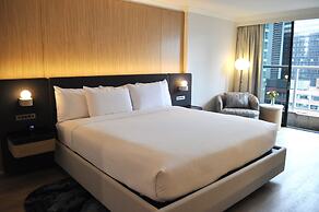 Pinnacle Hotel Harbourfront