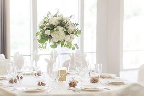 DoubleTree by Hilton Pomona