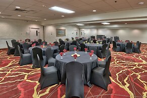 Ramada Plaza by Wyndham Albuquerque Midtown