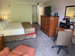 Ramada Plaza by Wyndham Albuquerque Midtown