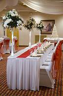 Ramada Plaza by Wyndham Albuquerque Midtown