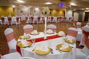 Ramada Plaza by Wyndham Albuquerque Midtown