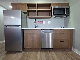 Ramada Plaza by Wyndham Albuquerque Midtown