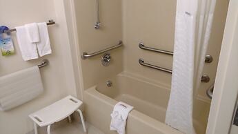 Days Inn by Wyndham Ashland