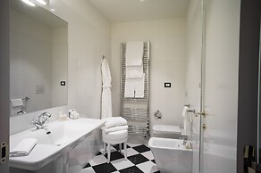 Hotel Turin Palace