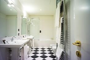 Hotel Turin Palace