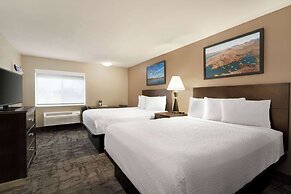 Travelodge by Wyndham Lake Havasu