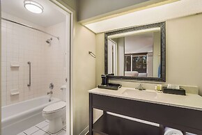 Clarion Inn & Suites